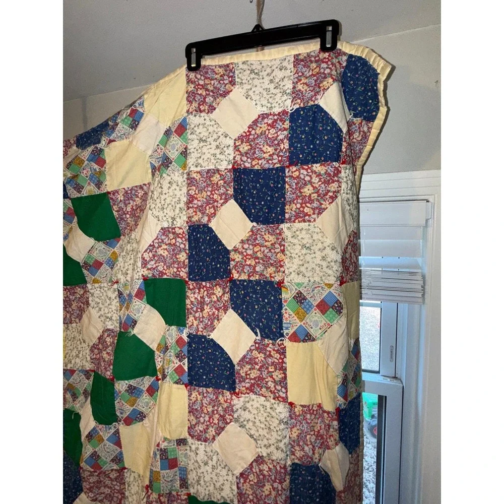 Vintage Handmade Hand stitched Patchwork Quilt Folk‎ Art Throw Blanket